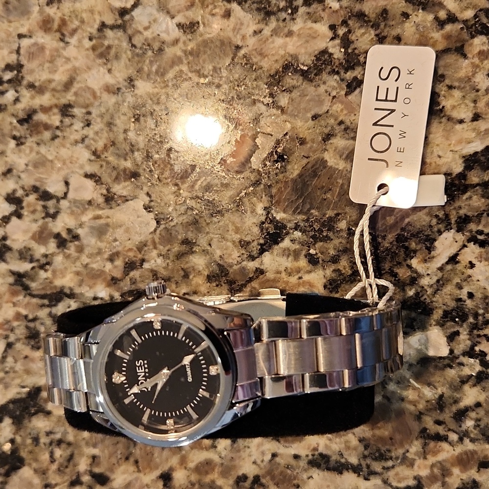 Watch - Picture 3 of 4
